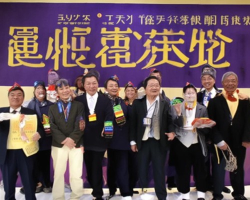 嗯，用户让我写一篇关于包膜挛缩的文章，标题和内容都要写。首先，我得弄清楚什么是包膜挛缩。包膜挛缩听起来像是一个医学术语，可能和某些疾病有关。我应该先查一下这个词的具体定义